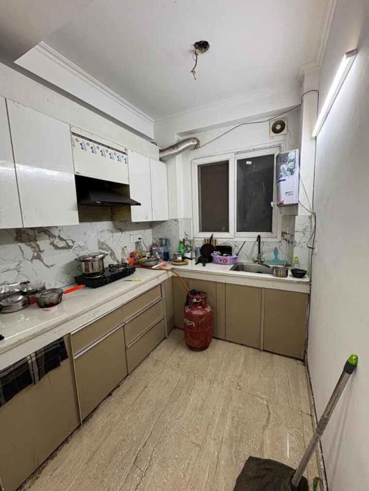 Kitchen, saket 2 Bedroom 900 Sq.Ft. Apartment In Saket Delhi 9955163