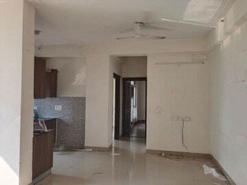 Room in 6 BHK Independent House at Sector 19 – for Sale
