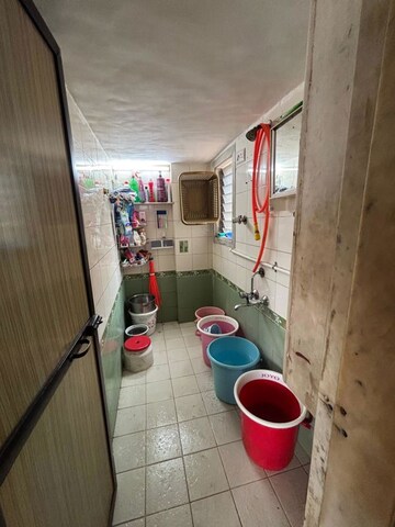 Bathroom in 1 BHK Apartment at Rashmi Classic, Nalasopara East – for Rent