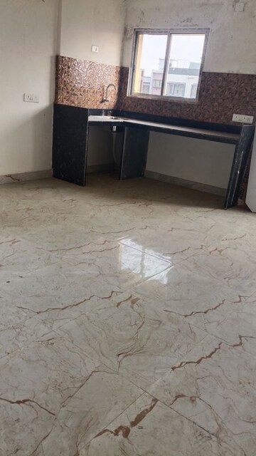 Room in 1 BHK Apartment at Natural Awas, Chinar Park – for Rent
