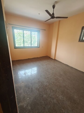 Room in 2 BHK Apartment at Marol – for Rent