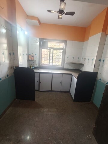 Team Area in 2 BHK Apartment at Marol – for Rent