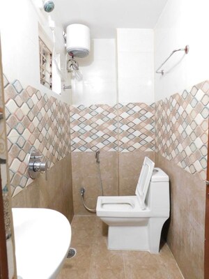 Master Bedroom in 2 BHK Builder Floor at Kondapur – for Rent