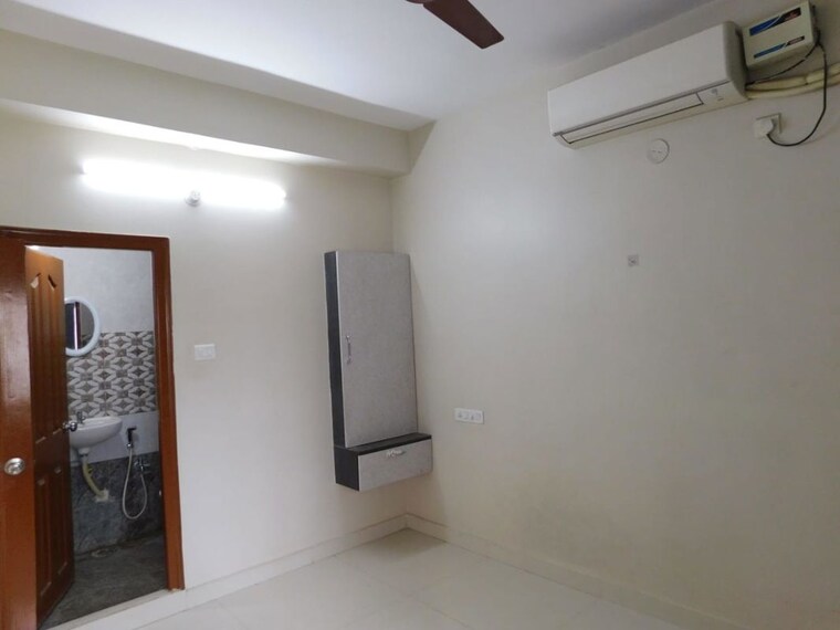 Room, kondapur 2 Bedroom 1350 Sq.Ft. Builder Floor In Kondapur Hyderabad 9955269