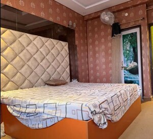 Bedroom in 2 BHK Apartment at Butler Colony – for Rent