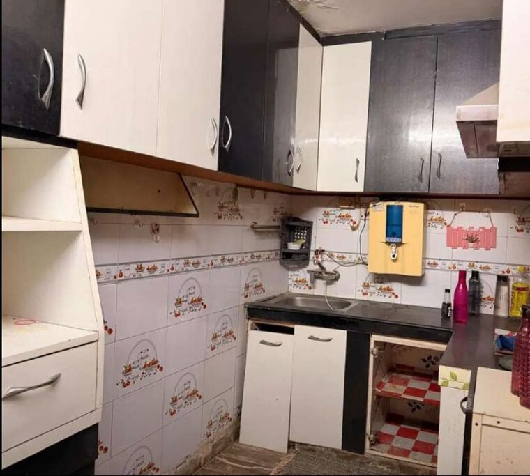 Kitchen, butler colony 2 Bedroom 1350 Sq.Ft. Apartment In Butler Colony Lucknow 9955273