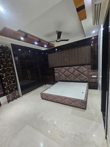 3 BHK Builder Floor For Sale in Surajmal Vihar