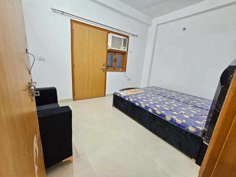 Bedroom, neb sarai 2 Bedroom 950 Sq.Ft. Builder Floor In Neb Sarai Delhi 9955295