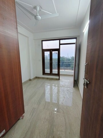 1 BHK Builder Floor For Rent in Saket
