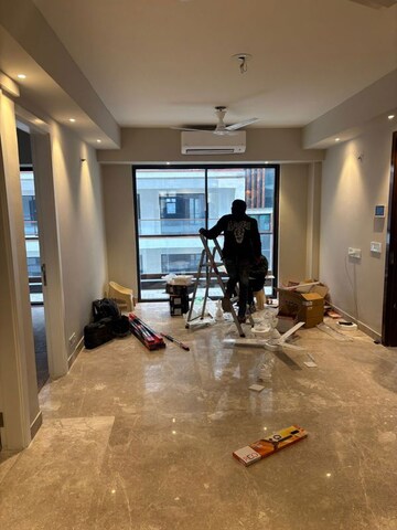 Parking in 3 BHK Apartment at Signature Global City 63A, Sector 63a – for Rent