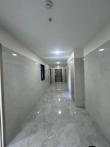 Room in 1.5 BHK Apartment at Pentagon Mantri Our Home, Andheri West – for Sale