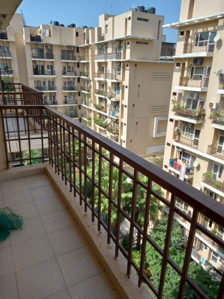 Balcony, sushma-urban-views 3 Bedroom 1800 Sq.Ft. Apartment In Ghazipur Zirakpur 9955321