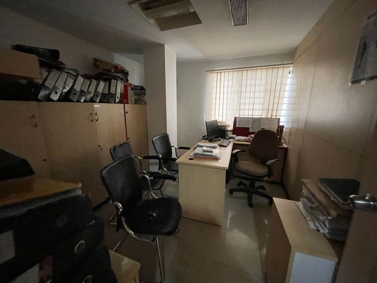 Team Area, gopalapuram Commercial Office Space in IT/SEZ 3000 Sq.Ft. In Gopalapuram Chennai 9955340