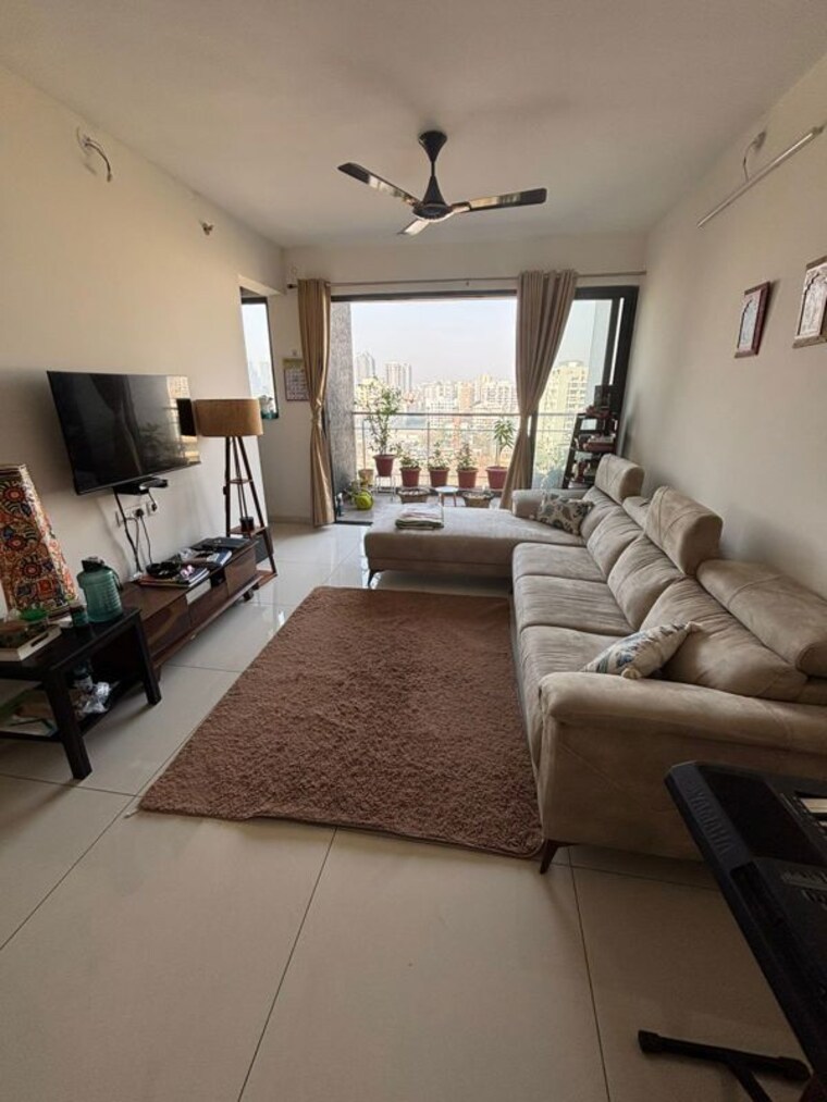 Living Room, paranjape-broadway 2 Bedroom 858 Sq.Ft. Apartment In Wakad Pune 9955341