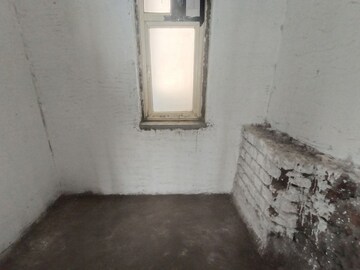 Room in 6 BHK Penthouse at The Wadhwa Palm Beach Residency, Nerul Sector 4 – for Sale