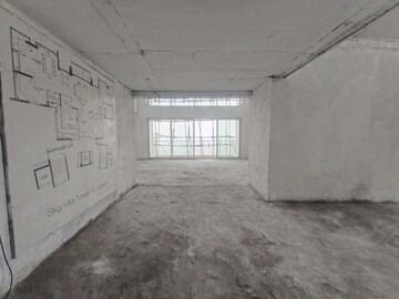 Room in 6 BHK Penthouse at The Wadhwa Palm Beach Residency, Nerul Sector 4 – for Sale