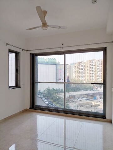 Room in 2 BHK Apartment at VJ Yashwin Nuovo Centro, Wakad – for Rent