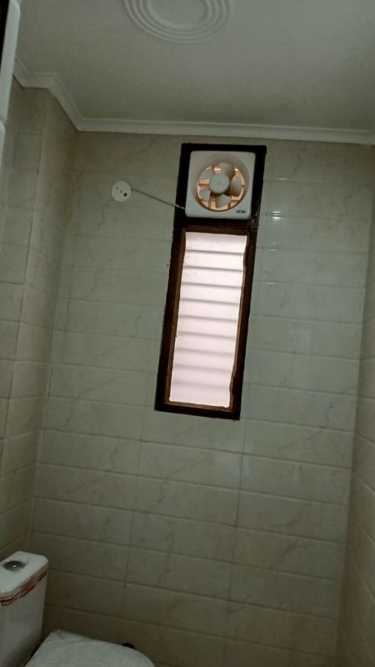 Bathroom, sector 24 1 RK 541 Sq.Ft. Apartment In Sector 24 Gurgaon 9955376