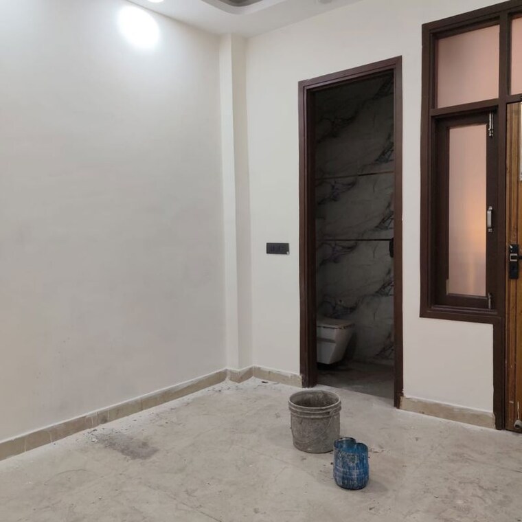 Room, govindpuri 2 Bedroom 700 Sq.Ft. Builder Floor In Govindpuri Delhi 9955382