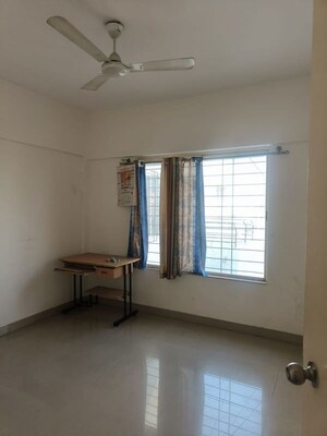 Room in 3 BHK Apartment at Manav Silver Skyscapes, Wakad – for Rent