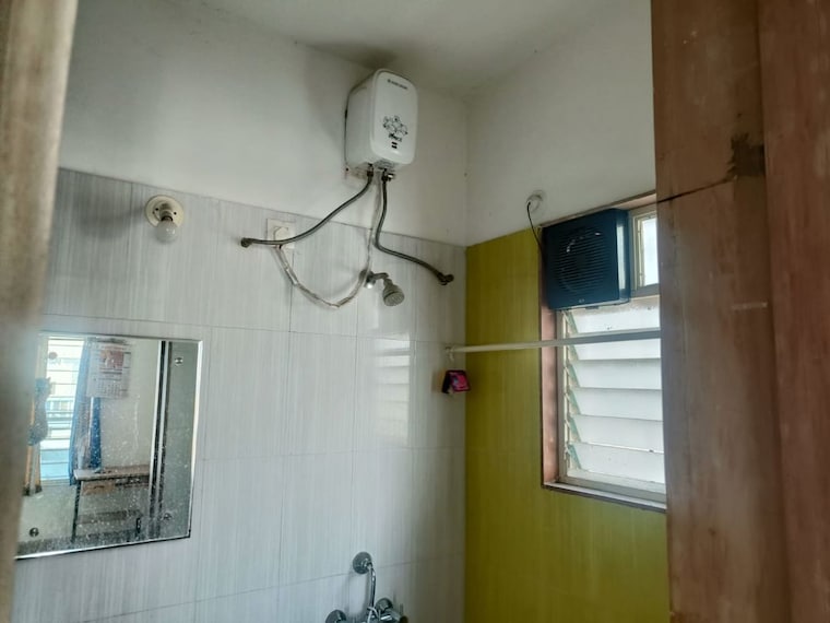 Bathroom, manav-silver-skyscapes 3 Bedroom 1471 Sq.Ft. Apartment In Wakad Pune 9955388