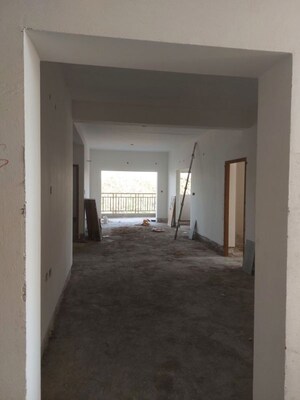 Room in 3 BHK Apartment at Divine Space Osman Nagar, Osman Nagar – for Sale