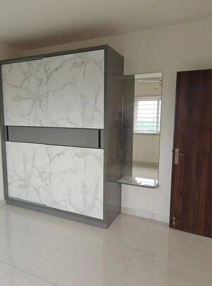 Room in 3 BHK Apartment at My Home Tridasa, Tellapur – for Rent