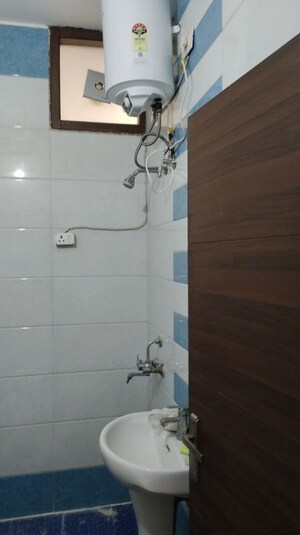 Bathroom in 3 BHK Apartment at Sector 20 – for Rent