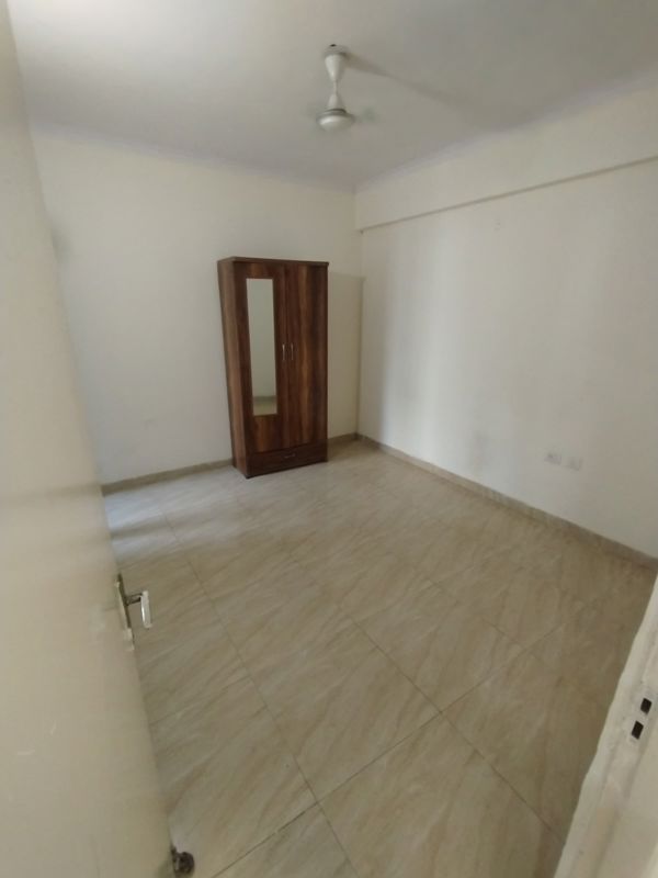 2 BHK Apartment For Rent in Gaur City 5th Avenue