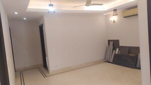 Room in 4 BHK Builder Floor at Greater Kailash ii – for Rent