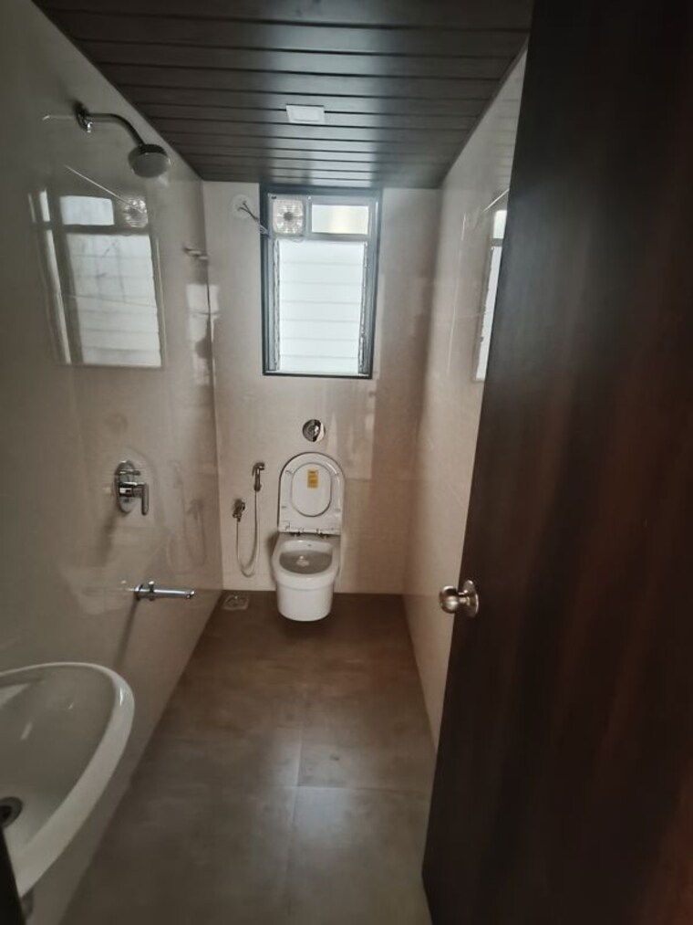 Bathroom, charai 2 Bedroom 580 Sq.Ft. Apartment In Charai Thane 9955508