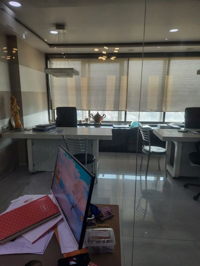 Team Area, gajra-g-square-business-park Commercial Office Space 1050 Sq.Ft. In Vashi Sector 30a Navi Mumbai 9955519