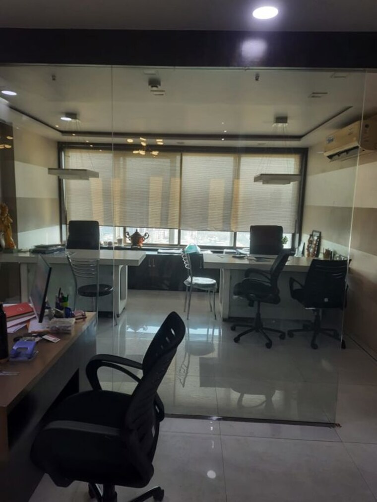 Team Area, gajra-g-square-business-park Commercial Office Space 1050 Sq.Ft. In Vashi Sector 30a Navi Mumbai 9955519