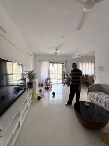 Parking in 3 BHK Apartment at Magarpatta City Roystonea, Hadapsar – for Rent