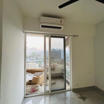 Room in 2 BHK Apartment at Signature Global City 92, Sector 92 – for Sale