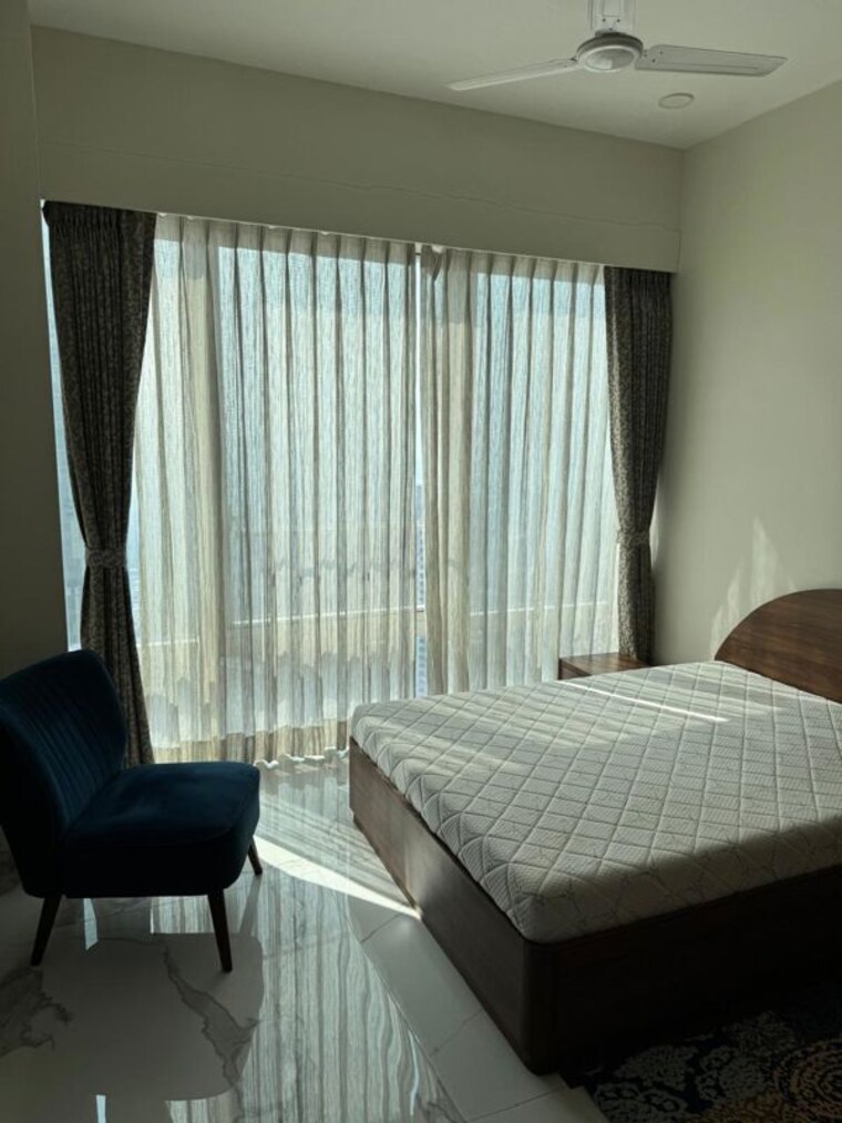Bedroom, indiabulls-blu 4 Bedroom 1900 Sq.Ft. Apartment In Worli Mumbai 9955562