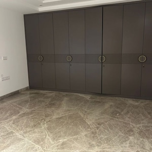 Room in 4 BHK Builder Floor at Greater Kailash – for Sale