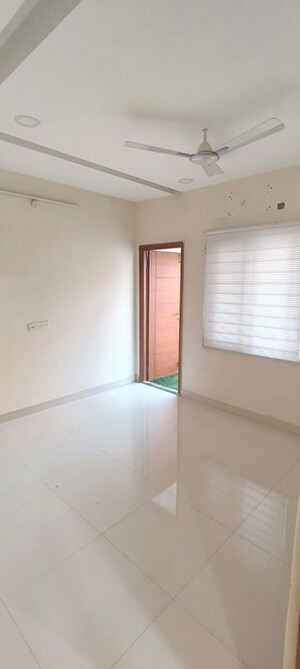 Room in 2 BHK Apartment at AR Green Valley, Kondapur – for Sale