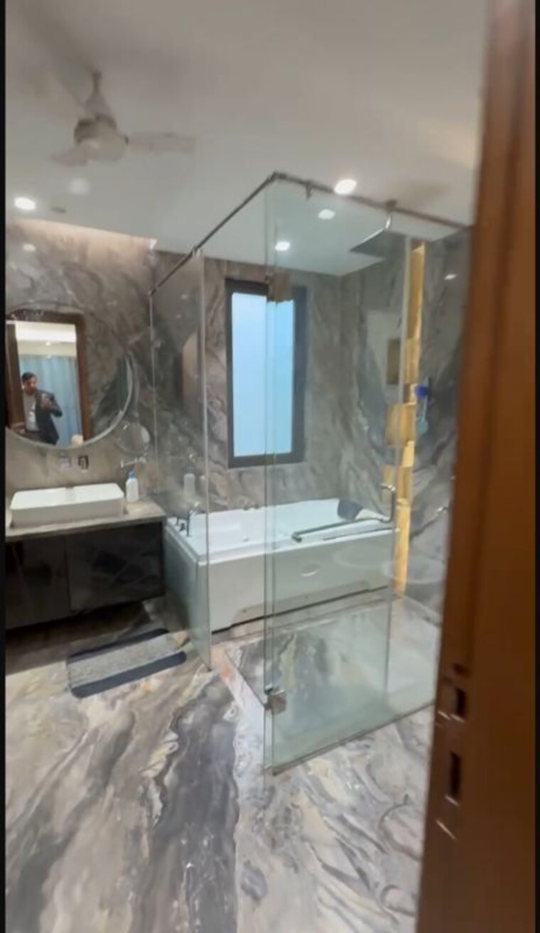 Kitchen, greater kailash ii 4 Bedroom 400 Sq.Yd. Builder Floor In Greater Kailash ii Delhi 9955691