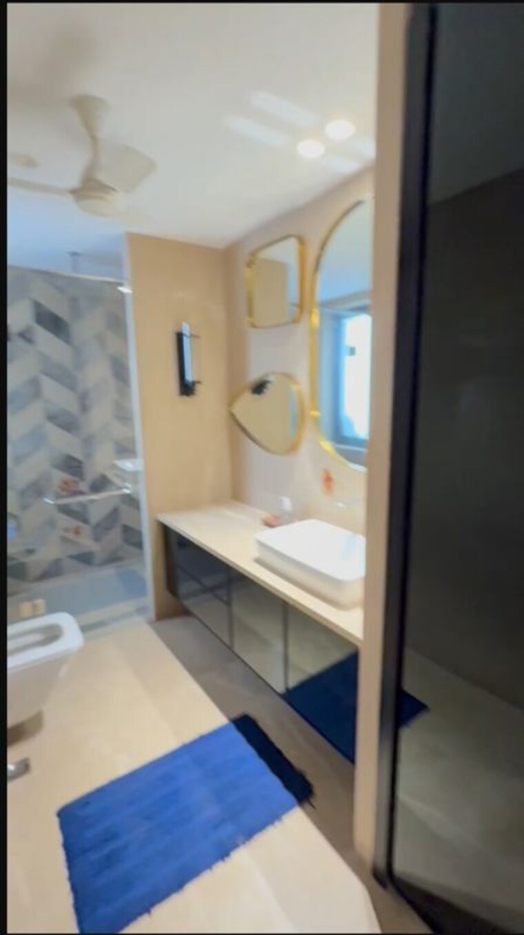 Master Bedroom, greater kailash ii 4 Bedroom 400 Sq.Yd. Builder Floor In Greater Kailash ii Delhi 9955691