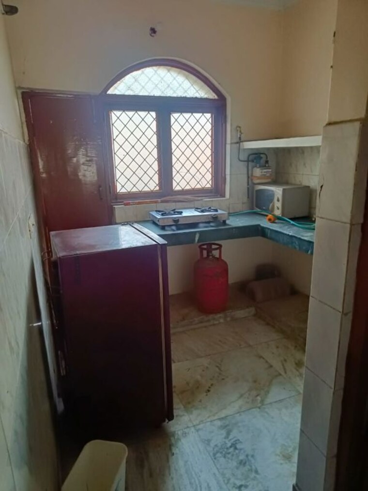 Kitchen, govindpuri 2 Bedroom 810 Sq.Ft. Builder Floor In Govindpuri Delhi 9080667