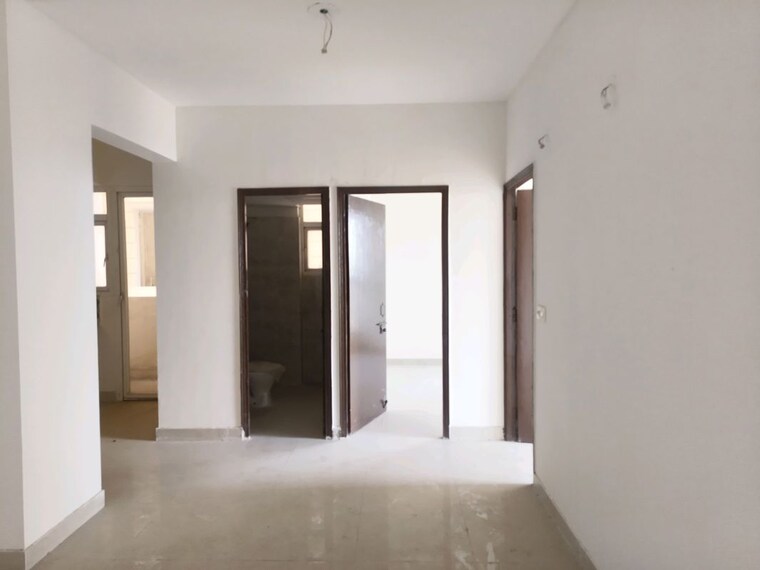 Room, signature-global-proxima 2 Bedroom 674 Sq.Ft. Apartment In Sector 89 Gurgaon 9775892