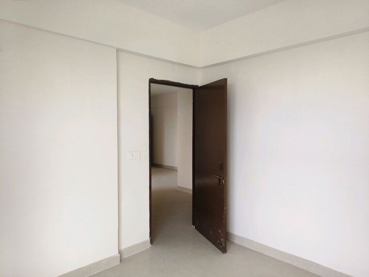 Room, signature-global-proxima 2 Bedroom 674 Sq.Ft. Apartment In Sector 89 Gurgaon 9775892