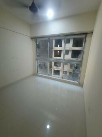 Room in 1 BHK Apartment at Etco Eco Heights, Andheri East – for Rent