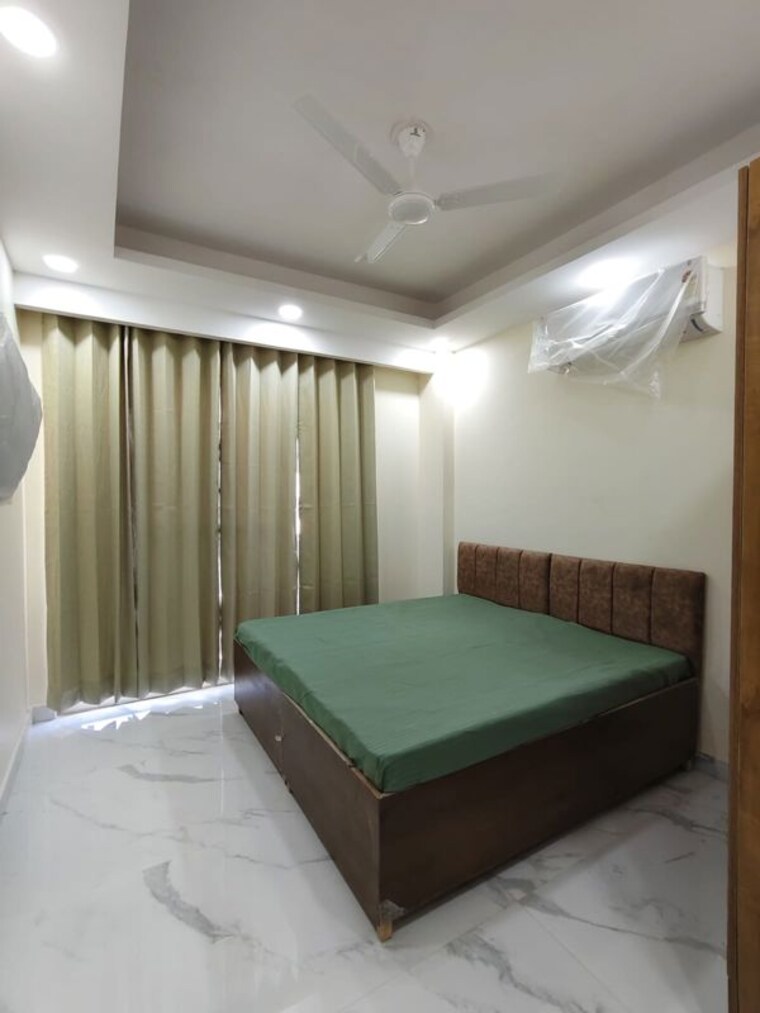 Bedroom, sector 39 1 Bedroom 750 Sq.Ft. Builder Floor In Sector 39 Gurgaon 9955761