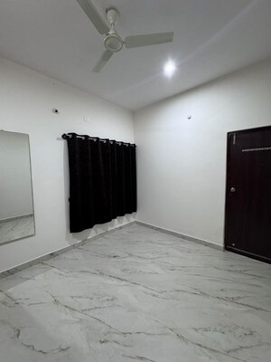 Room in 2 BHK Independent House at Hsr Layout – for Rent