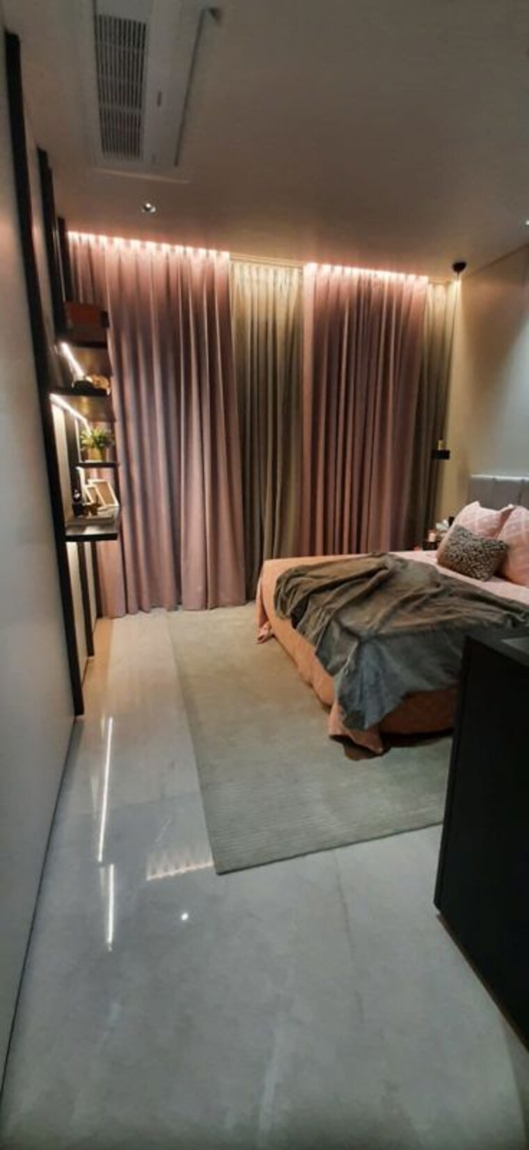 Bedroom, dosti-eastern-bay-phase-3 3 Bedroom 1082 Sq.Ft. Apartment In Wadala Mumbai 9955745
