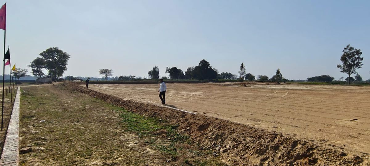 Plot For Sale in Gangaganj