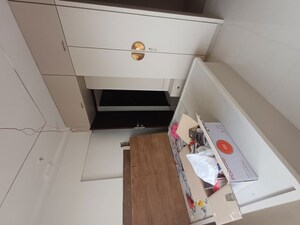 Furnished Amenities in 2.5 BHK Apartment at Alliance Fortuna Blue, Lower Parel – for Rent