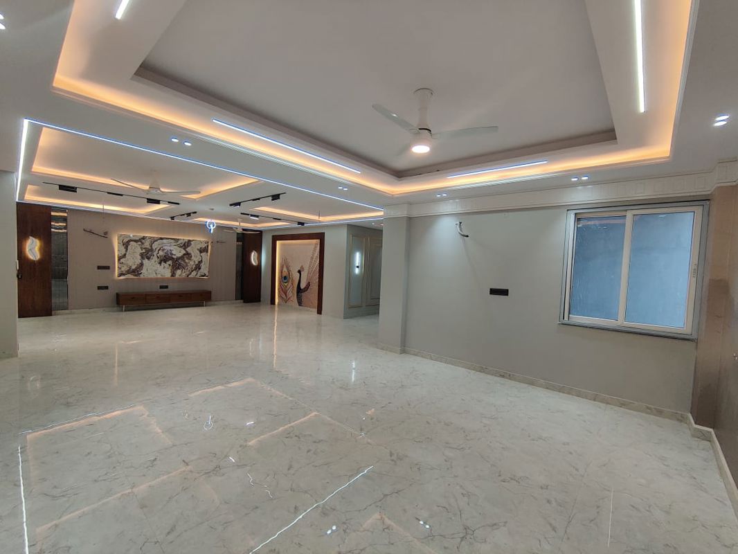 4 BHK + Pooja Room Builder Floor For Rent in Green Fields Colony